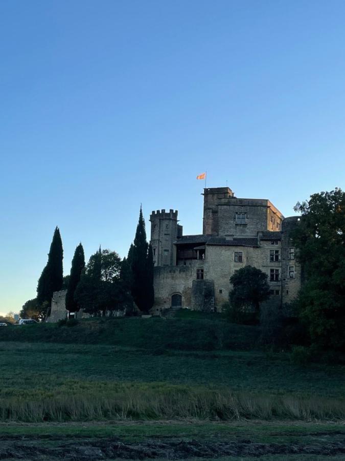 L'Ecrin De Mona Au Coeur De Lourmarin Apartment Luaran gambar