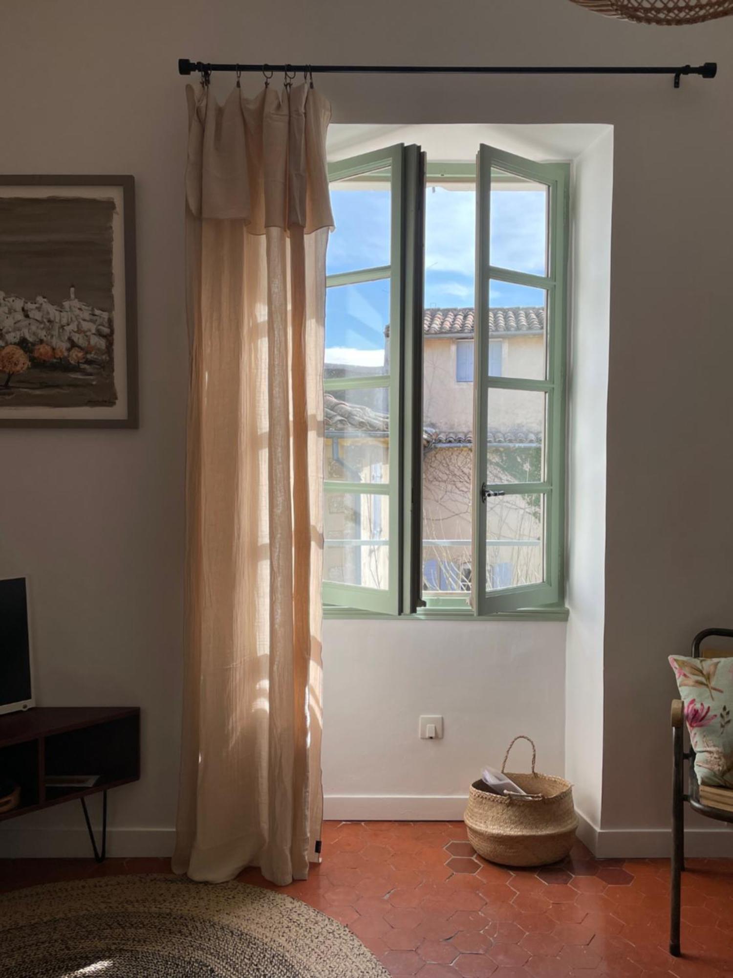 L'Ecrin De Mona Au Coeur De Lourmarin Apartment Luaran gambar